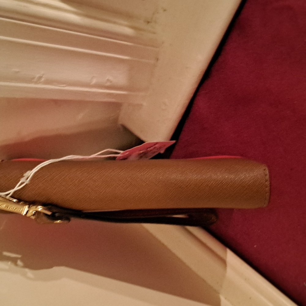 SOLD NEW Michael Kors Orange/ Brown Leather Wallet  Excellent Condition - Picture 6 of 7